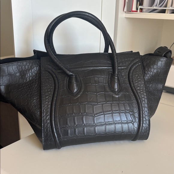 ◼️Celine Black Croc Embossed Leather Medium Phantom Luggage Tote - Picture 6 of 11